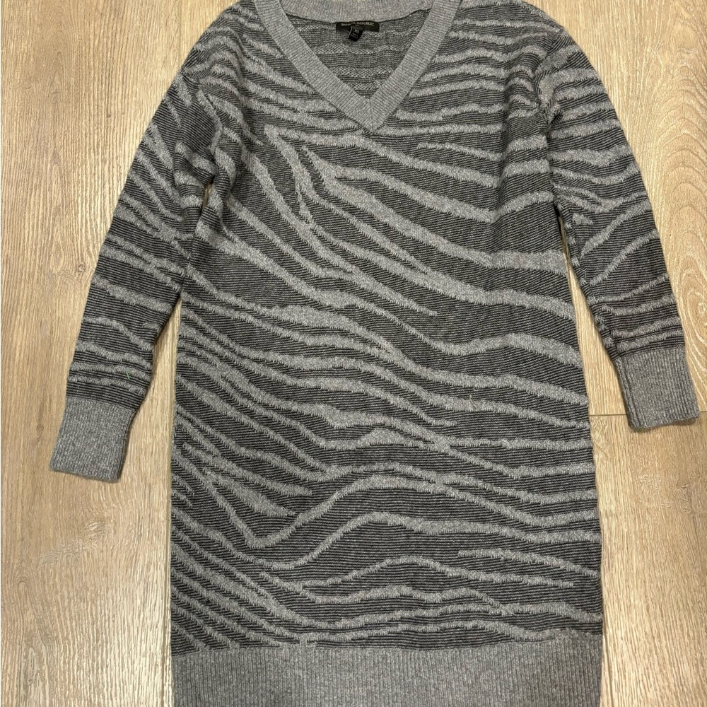 Banana Republic Sweater Zebra Stripe Dress Size XS